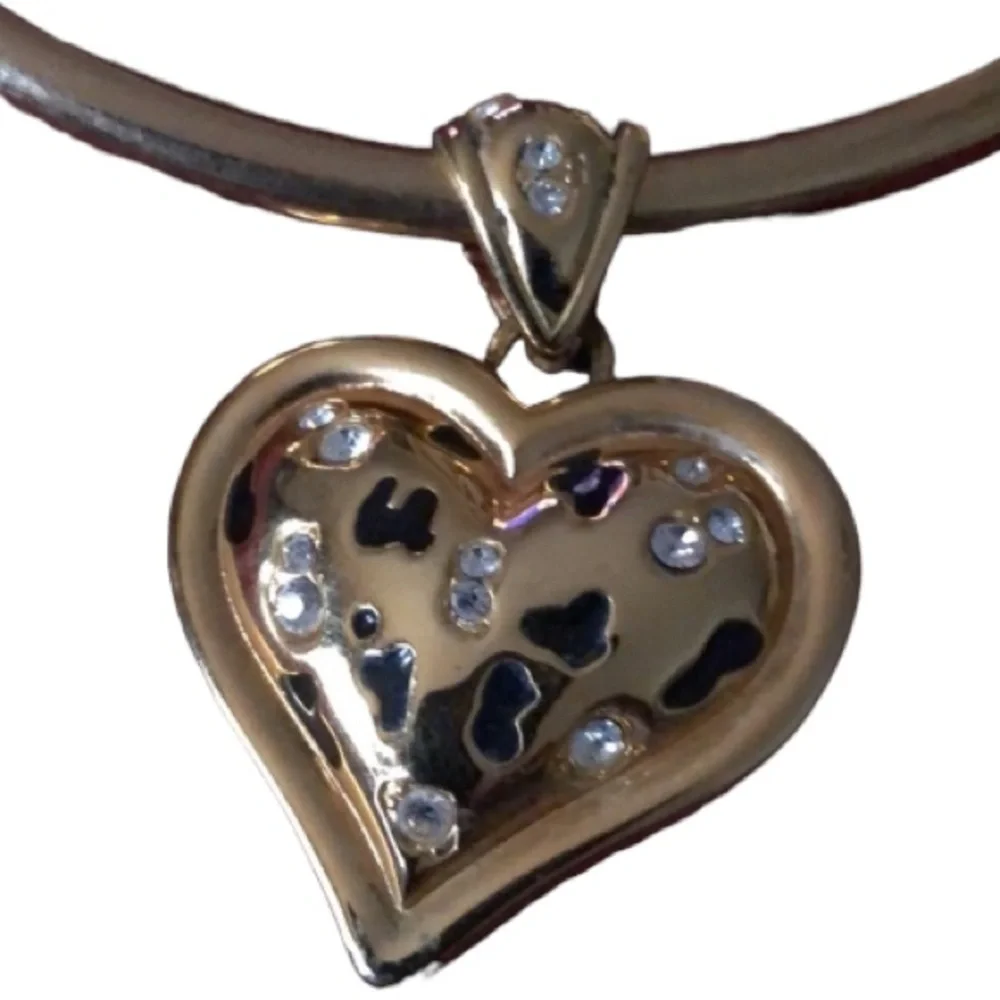 Floating puffed HEART gold tone flexible choker W/ reversible heart pendant